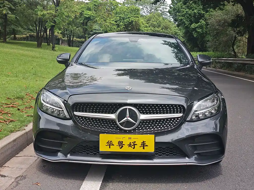Mercedes-Benz C-Class 2020