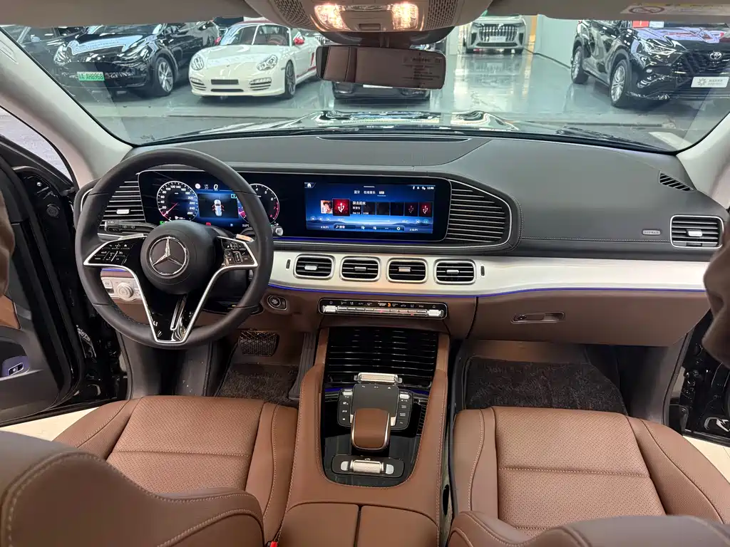 Mercedes-Benz GLS 2025 — фото 10