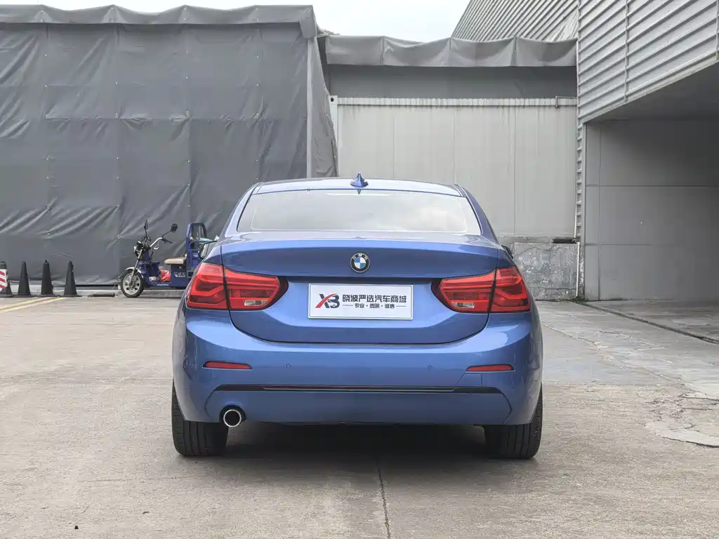 BMW 1 Series 2018 — фото 6
