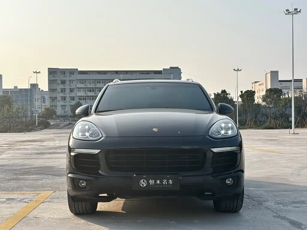 Porsche Cayenne 2016 — фото 2