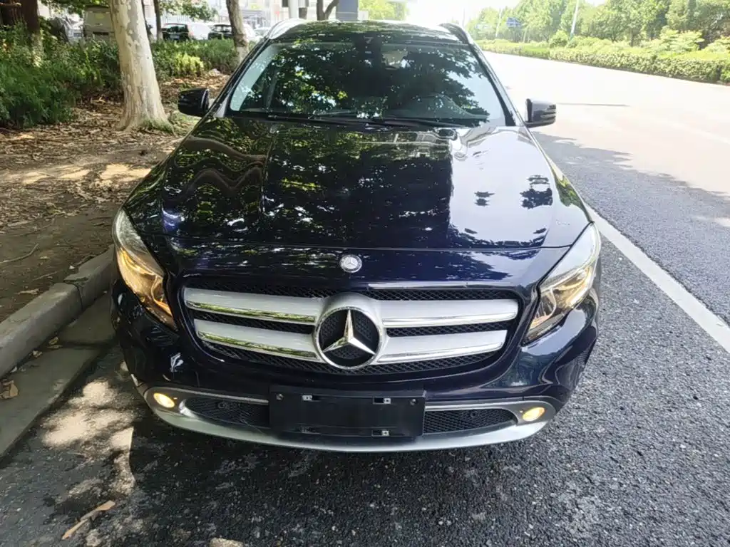Mercedes-Benz GLA 2016