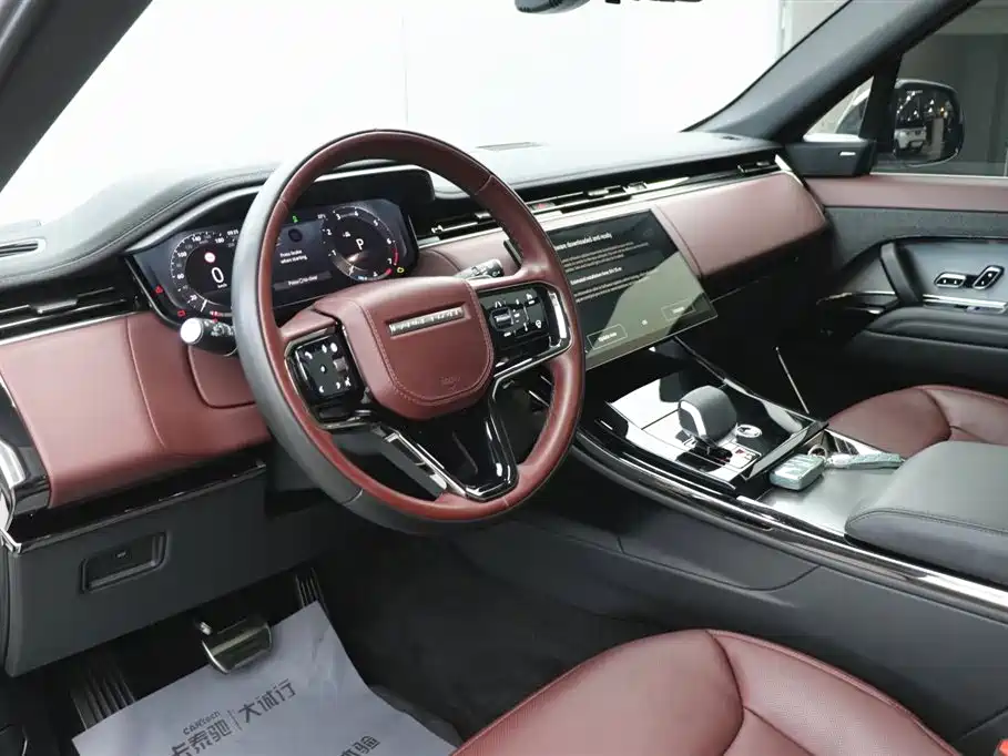 Land Rover Range Rover Sport 2024 — фото 13