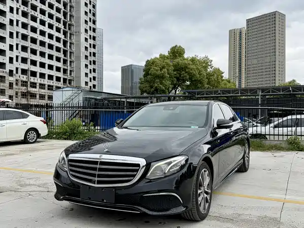 Mercedes-Benz E-Class 2016
