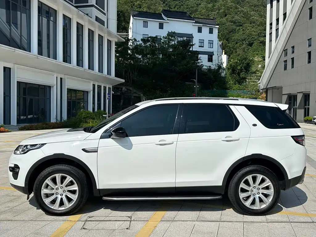 Land Rover Discovery Sport 2019 — фото 17