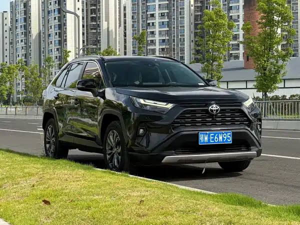 Toyota RAV4 2023