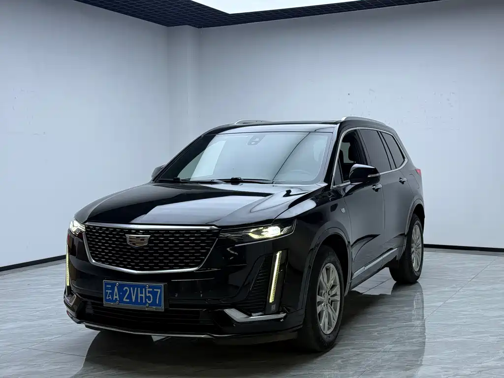 Cadillac XT6 2021 — фото 1