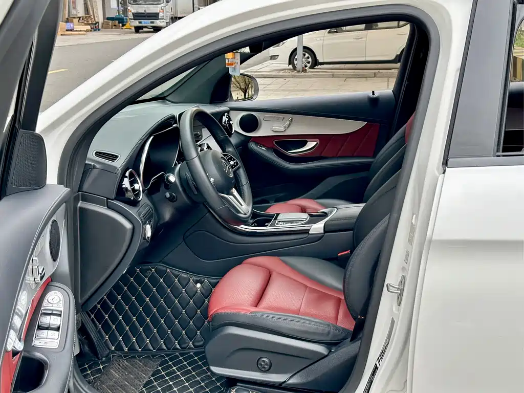 Mercedes-Benz GLC Coupe 2022