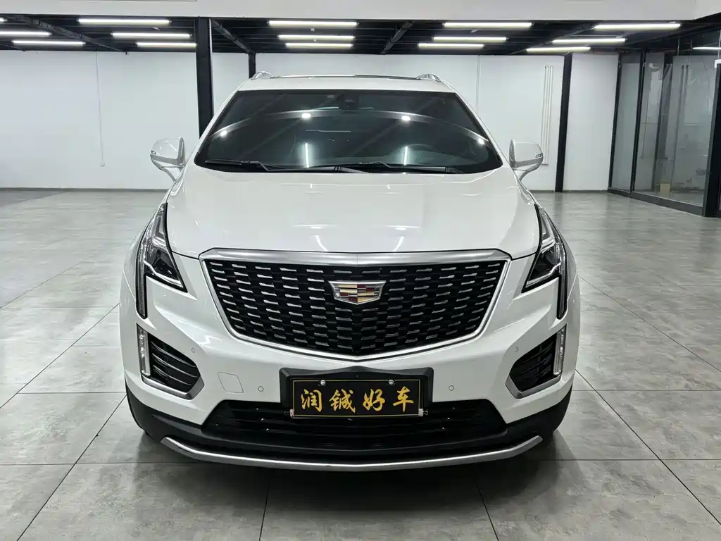 Cadillac XT5 2023 — фото 2
