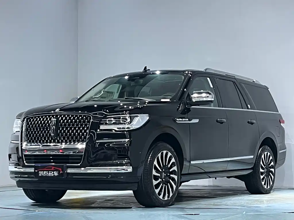 Lincoln Navigator 2026 — фото 2