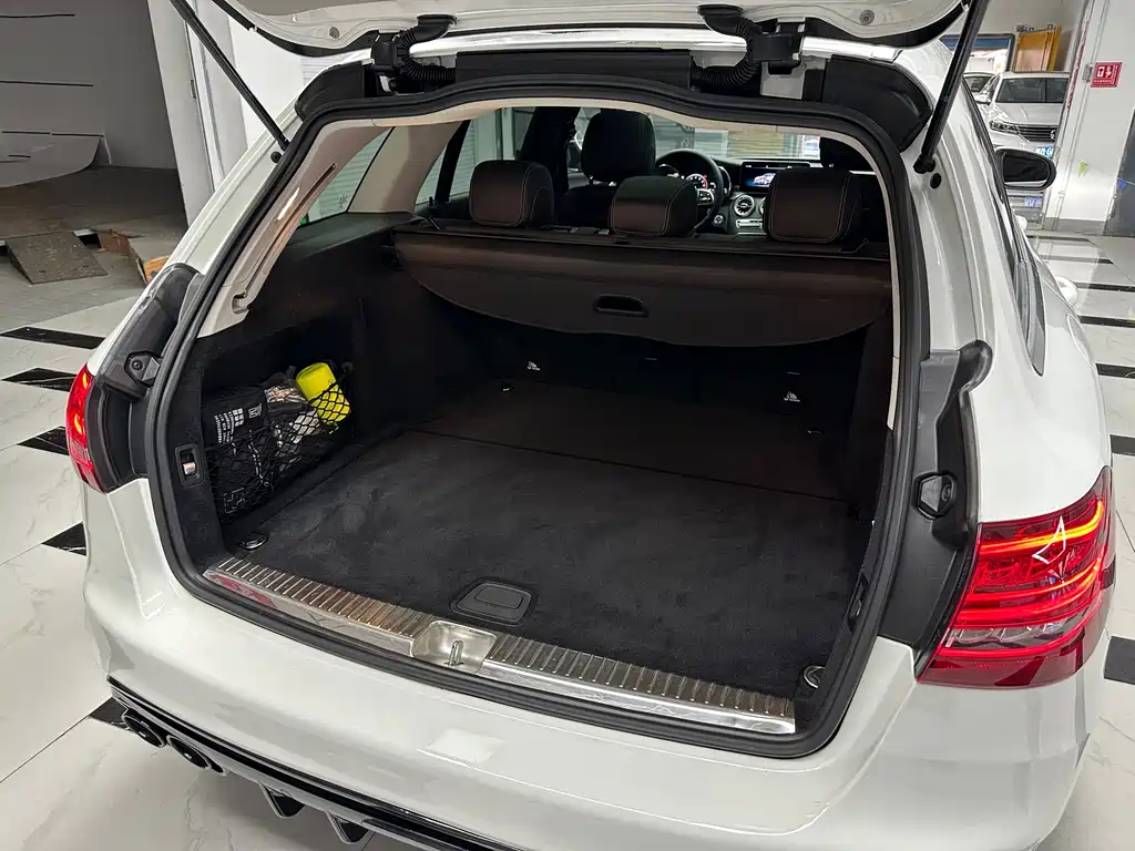 Mercedes-Benz C-Class 2020 — фото 21