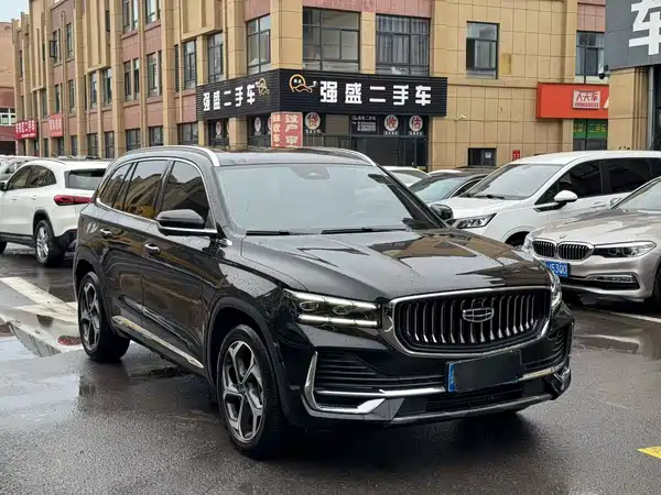 Geely Xingyue L 2022