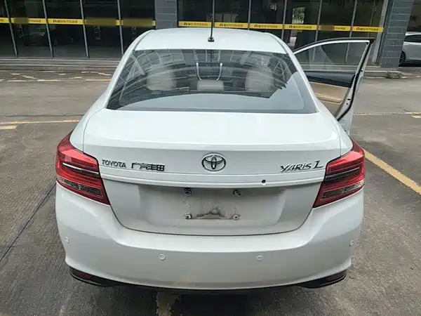 Toyota Yaris L 2019