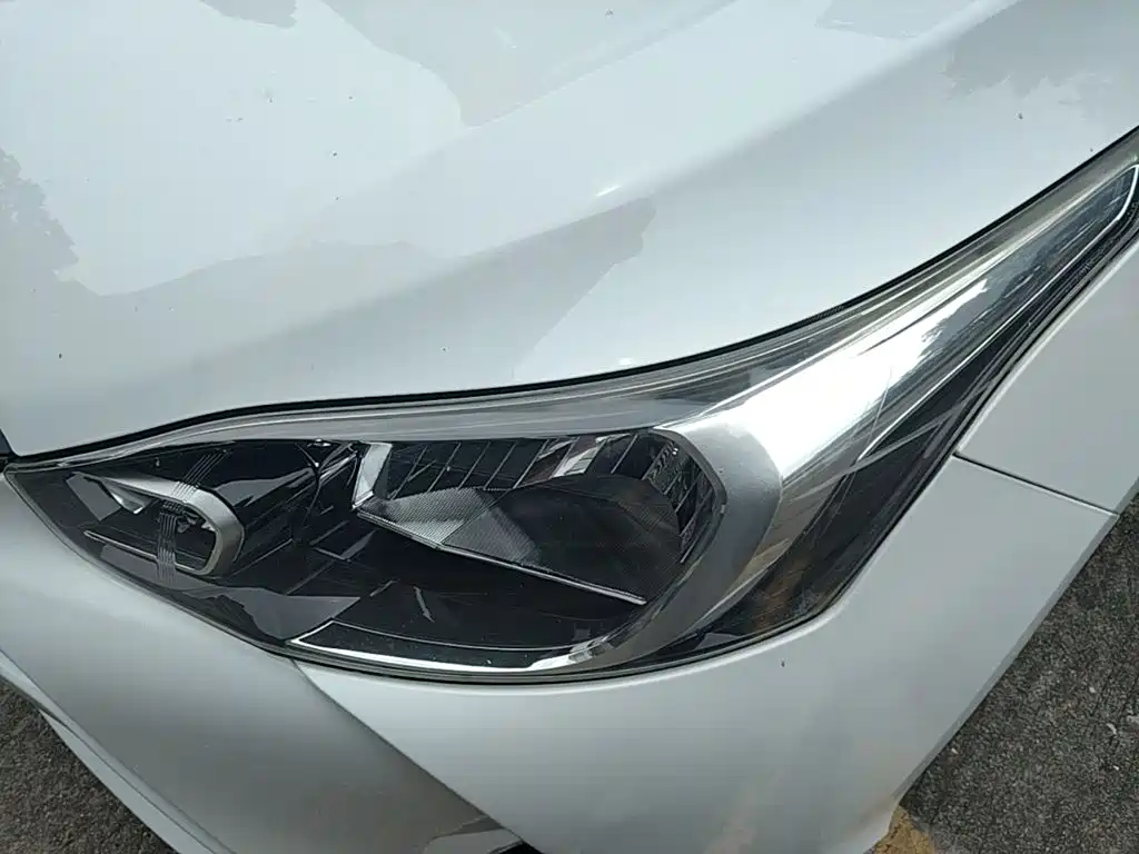 Toyota Yaris L 2019 — фото 24