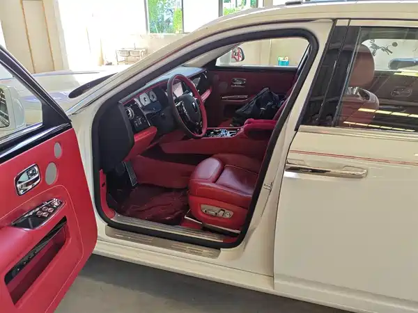 Rolls-Royce Ghost 2018