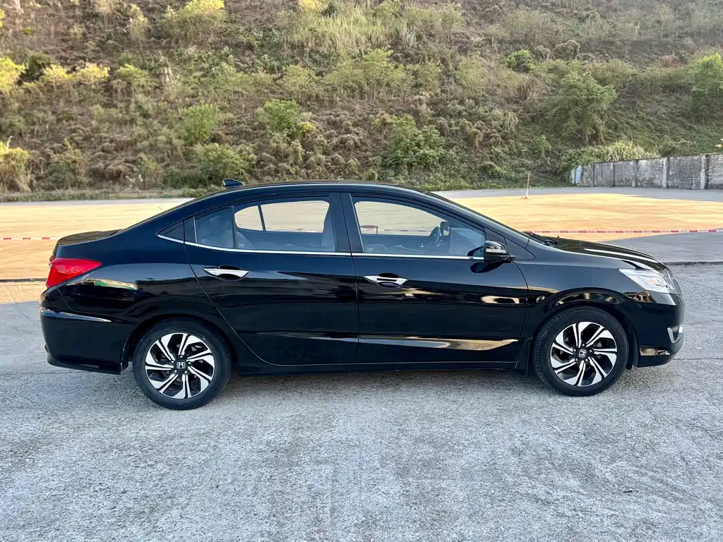 Honda Crider 2017 — фото 12