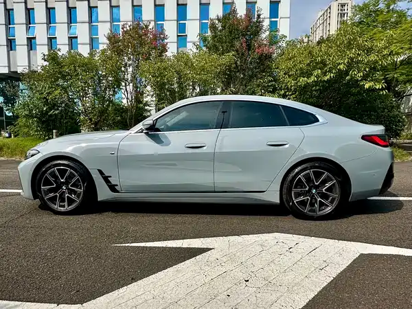 BMW 4 Series 2025
