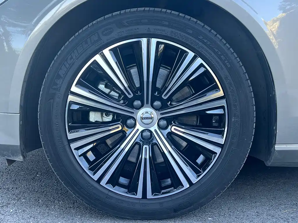 Volvo S90 2021 — фото 9