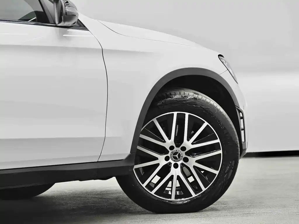 Mercedes-Benz GLC Coupe 2022 — фото 5