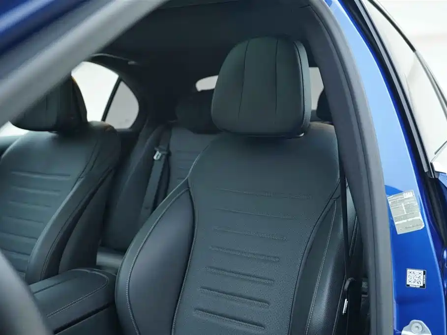Mercedes-Benz C-Class 2022 — фото 12