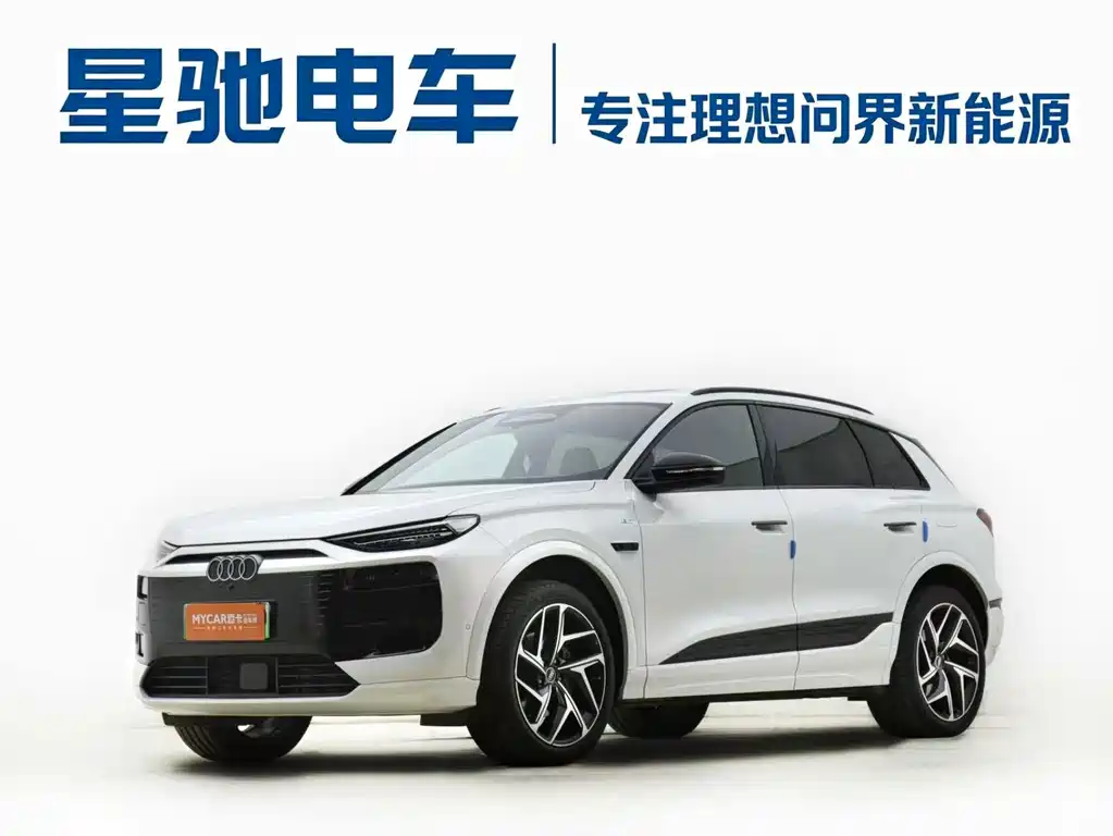 Audi Q6L E-Tron 2025 — фото 1