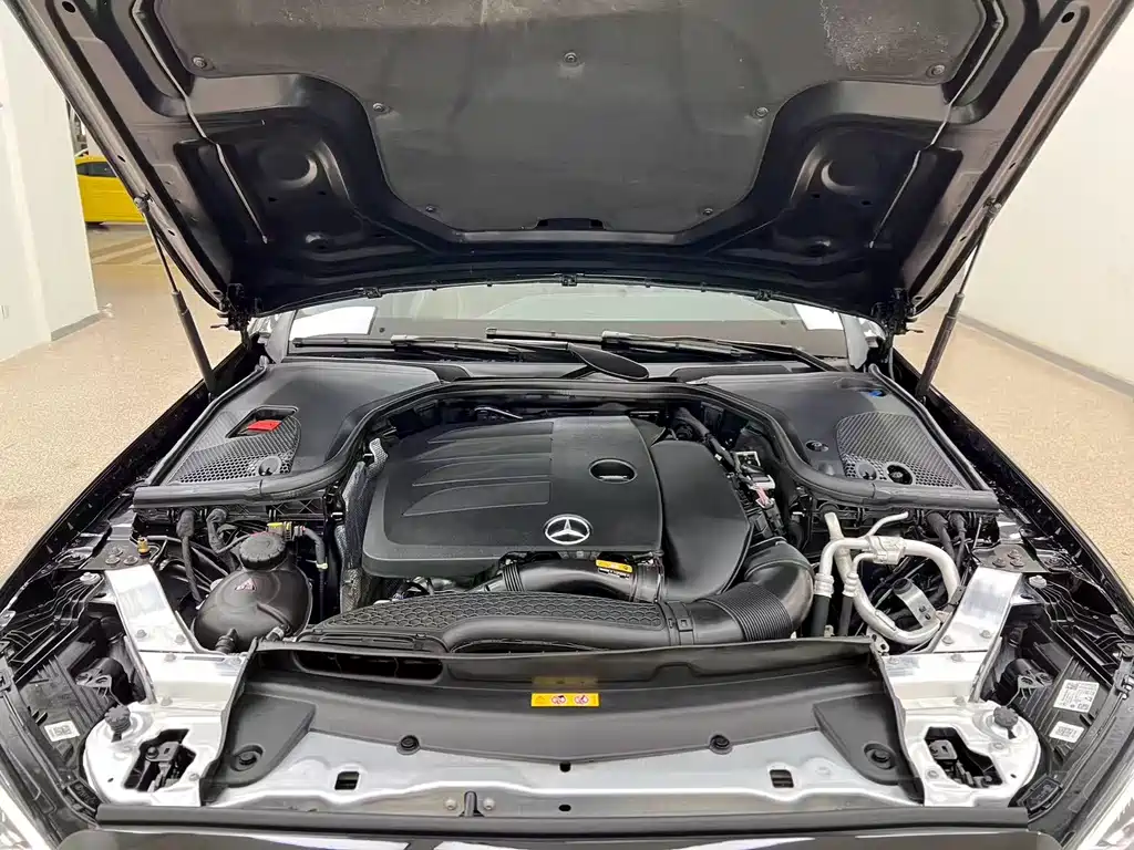 Mercedes-Benz E-Class 2022 — фото 34