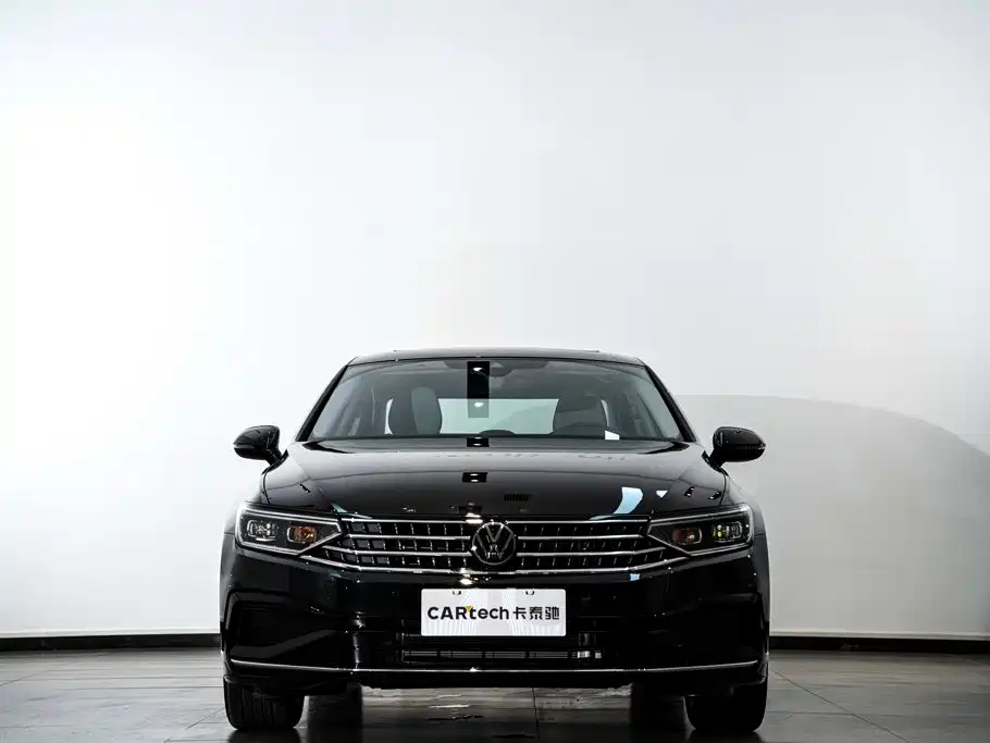 Volkswagen Magotan 2026
