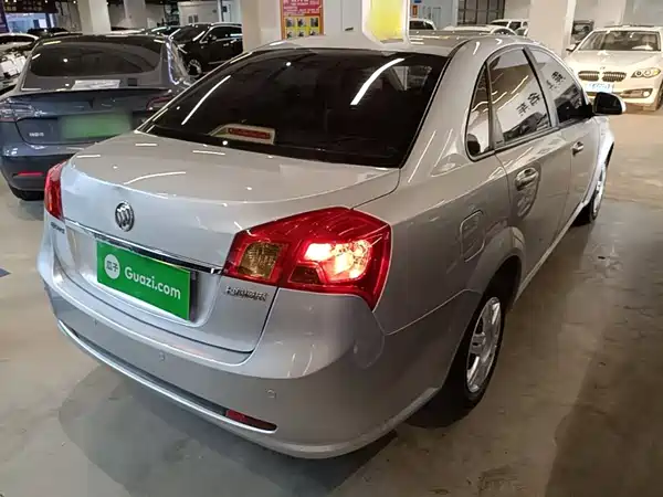 Buick Excelle 2015
