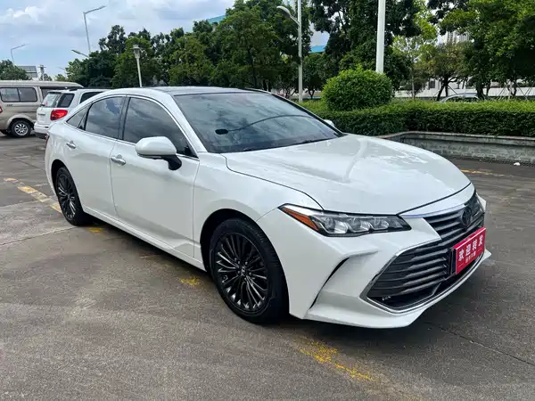 Toyota Avalon 2020