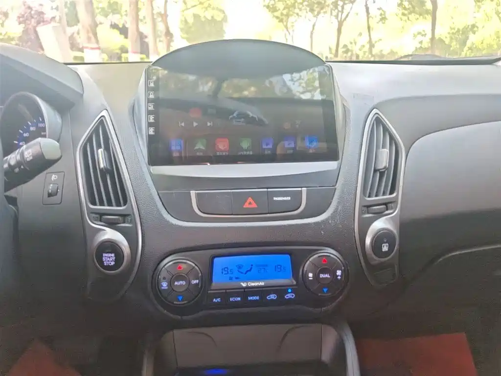 Hyundai ix35 2017 — фото 13