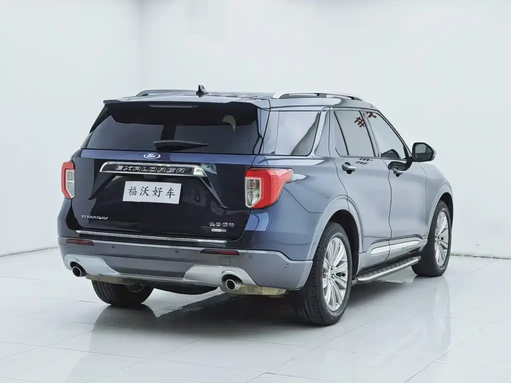 Ford Explorer 2020 — фото 30