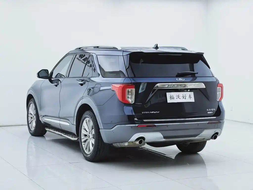 Ford Explorer 2020 — фото 32