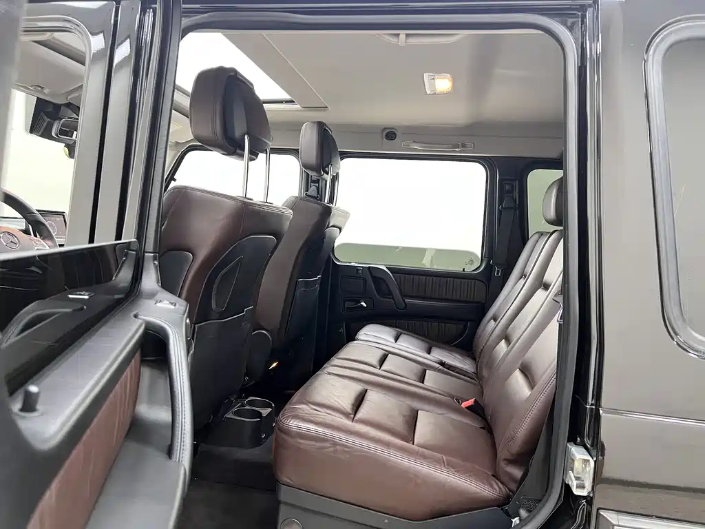 Mercedes-Benz G-Class 2016 — фото 28
