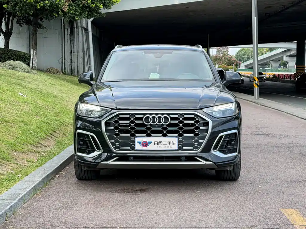 Audi Q5L 2022 — фото 2