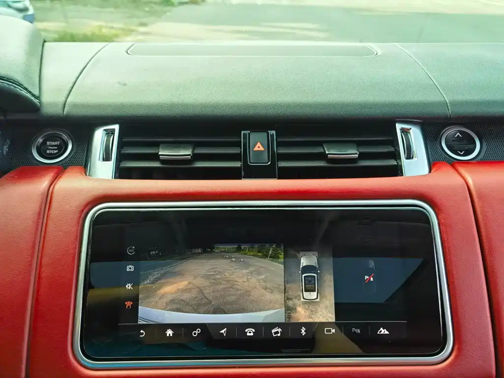 Land Rover Range Rover Sport 2020 — фото 14