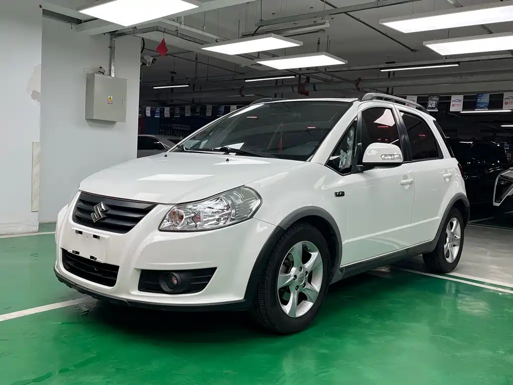 Suzuki SX4 2017 — фото 1