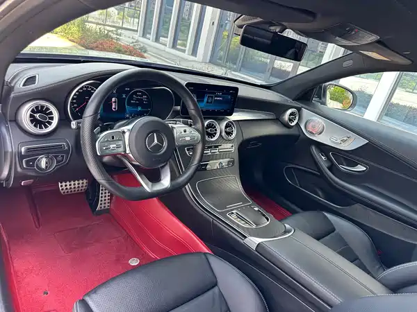 Mercedes-Benz C-Class 2019