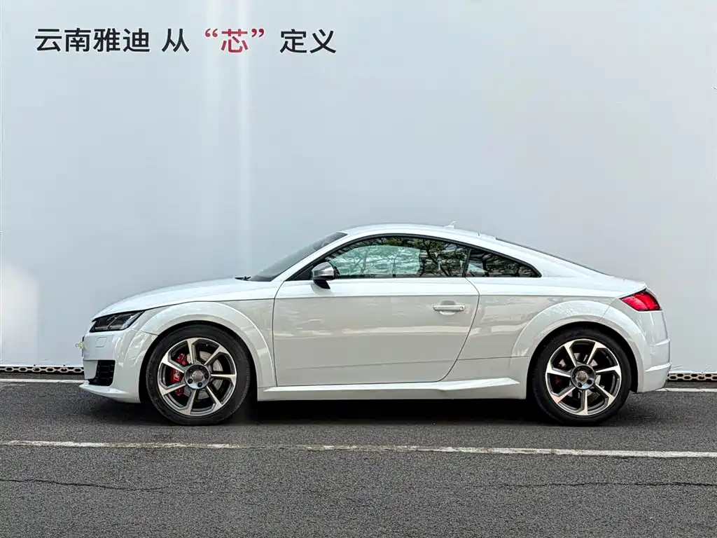 Audi TT 2017 — фото 2