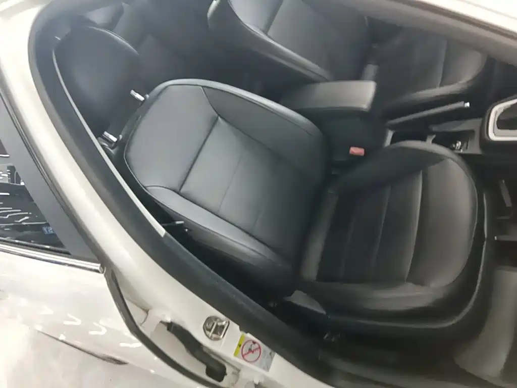 Volkswagen Gran Lavida 2015 — фото 25