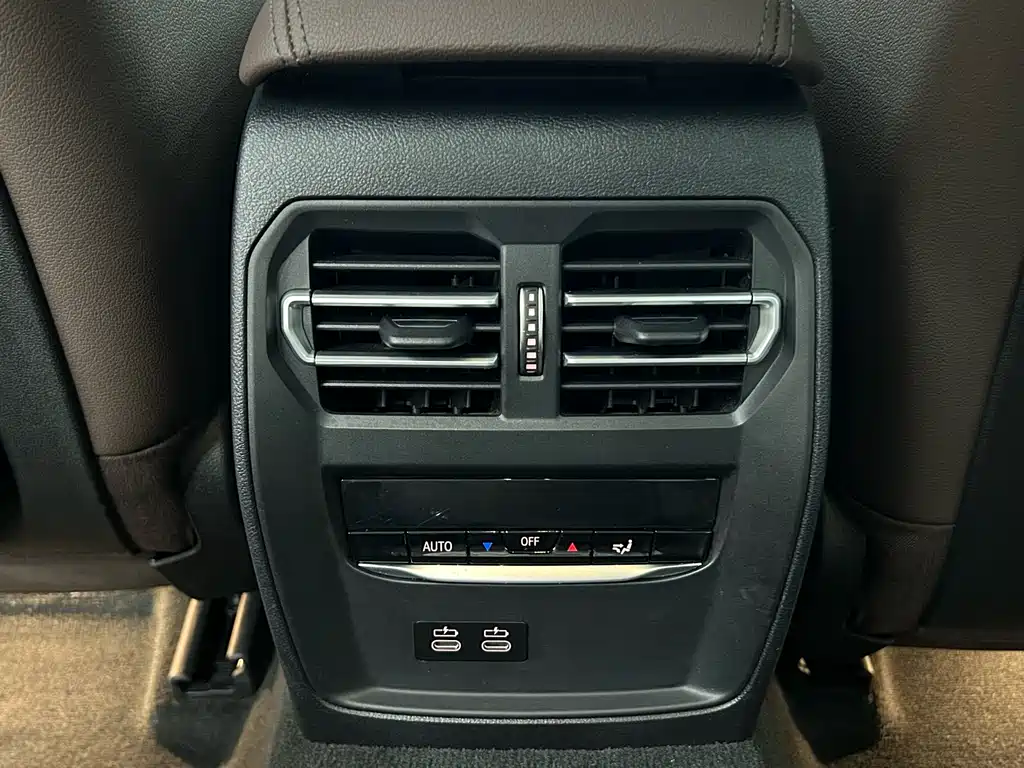 BMW 3 Series 2020 — фото 13