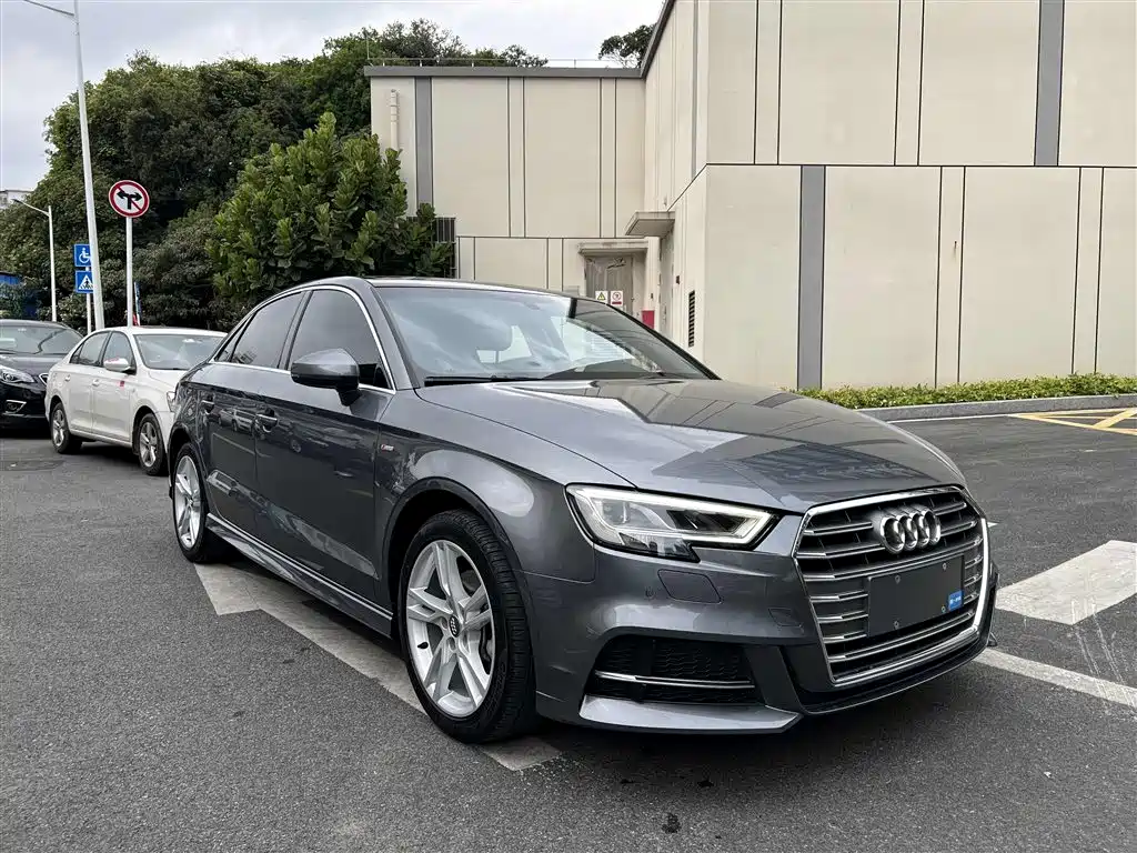 Audi A3 2020 — фото 6