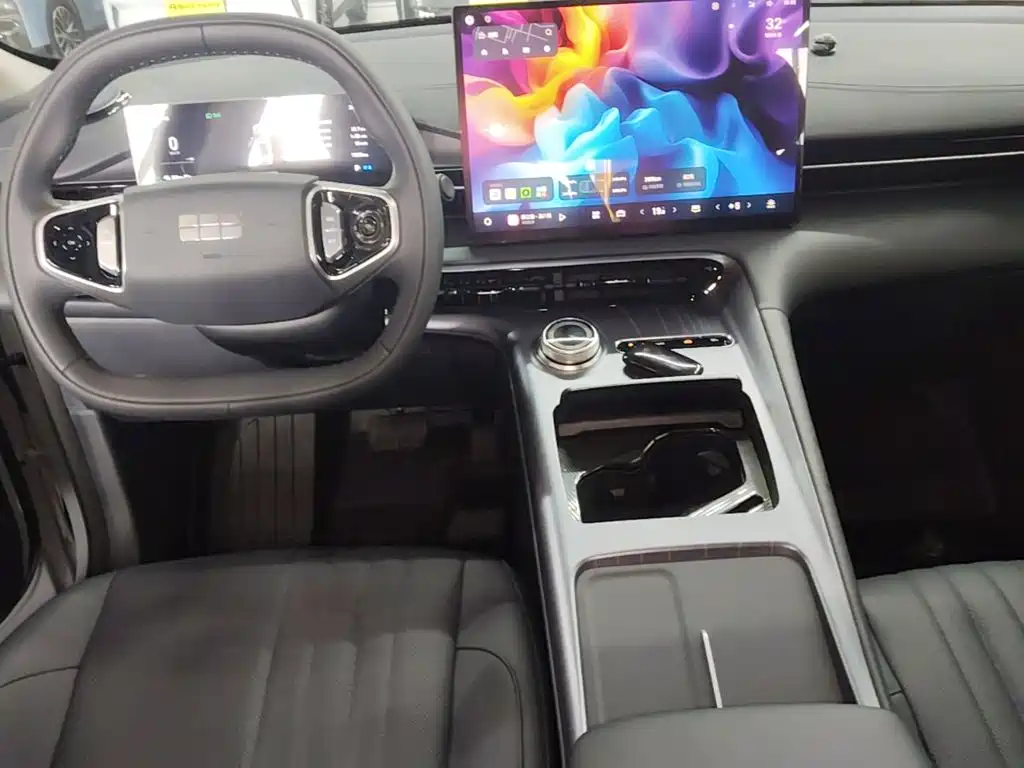 Geely Galaxy E5 2025 — фото 10