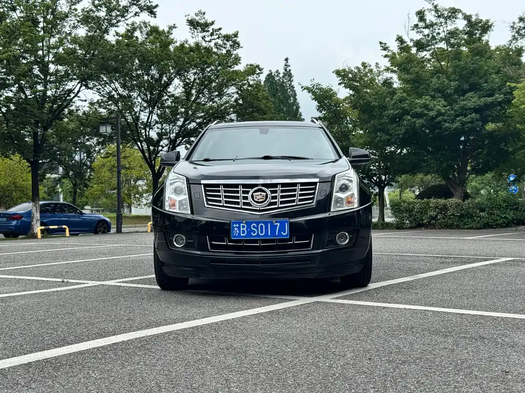 Cadillac SRX 2014 — фото 2