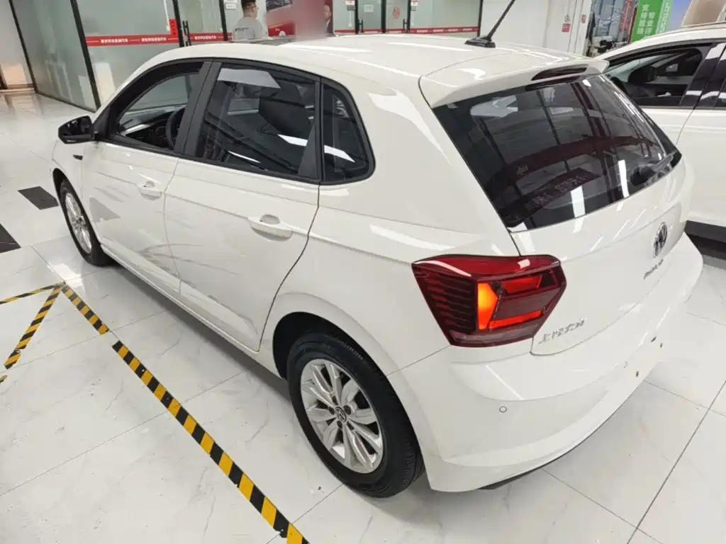Volkswagen Polo 2021