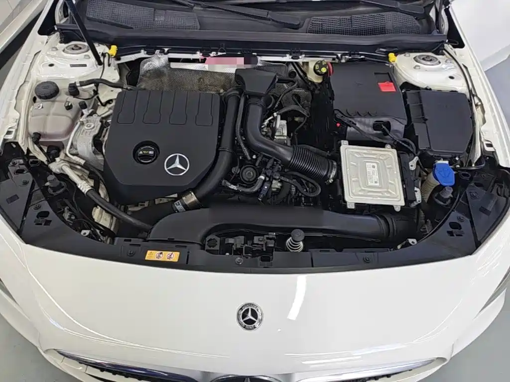 Mercedes-Benz A-Class 2020 — фото 20
