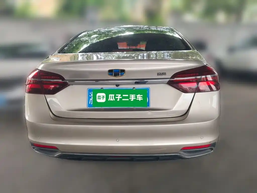 Geely Emgrand 2018