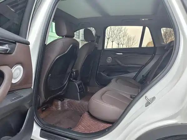 BMW X1 2021