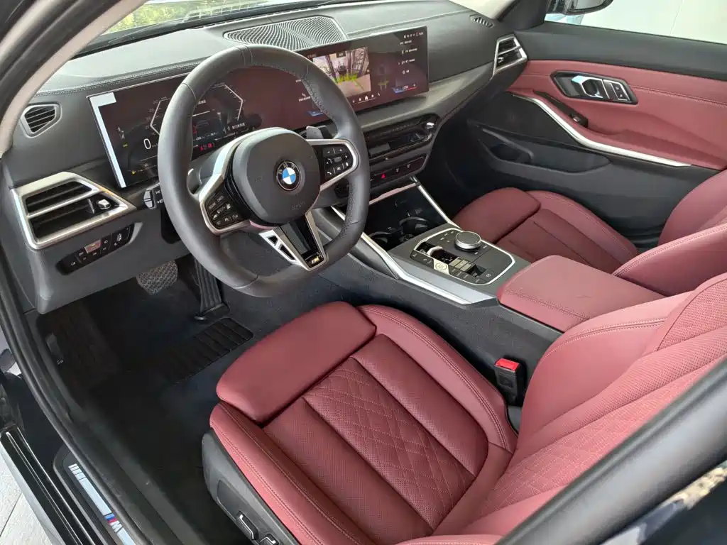 BMW 3 Series 2025 — фото 10
