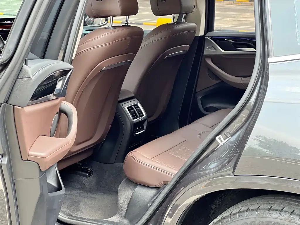 BMW X3 2022 — фото 5