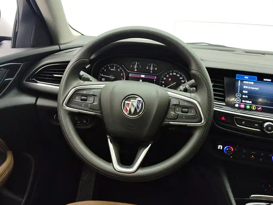 Buick Regal 2022 — фото 15