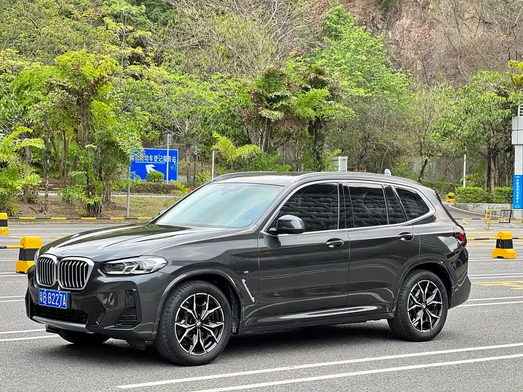 BMW X3 2022 — фото 1